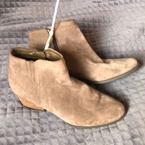 Blondo valli style ankle boots